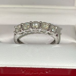 Solid 14K White Gold Natural Diamond Little Switzerland Band Ring Vintage Estate